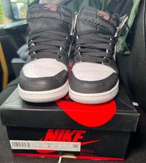 Air Jordan 1 Retro High OG 'Stage Haze' (Bleached Coral) GS